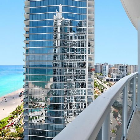 Trump International Deluxe 2 Queen Bed Ocean Front Sunny Isles Beach Exterior photo
